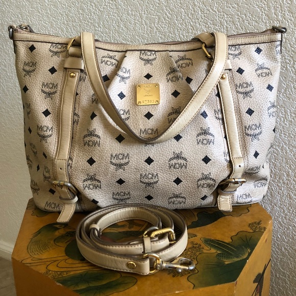 MCM Handbags - 🔴SALE! Authentic MCM Satchel